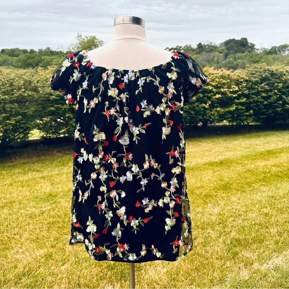 Urban Outfitters Kimchi Blue Black Floral Embroidered Off the Shoulder Dress - Image 4