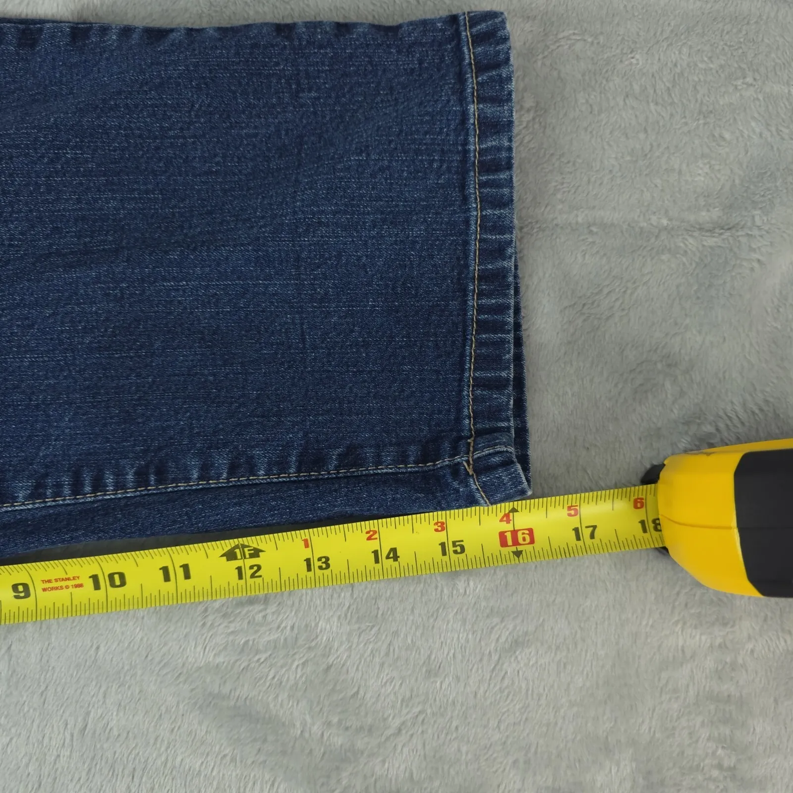 Vintage 2002 Tommy Hilfiger Jeans Womens 6 Pedal Pusher Capris Dark Wash Cut Off - Image 10