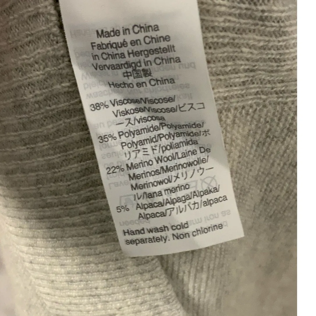 Madewell Light grey sweater‎ size large - Image 6