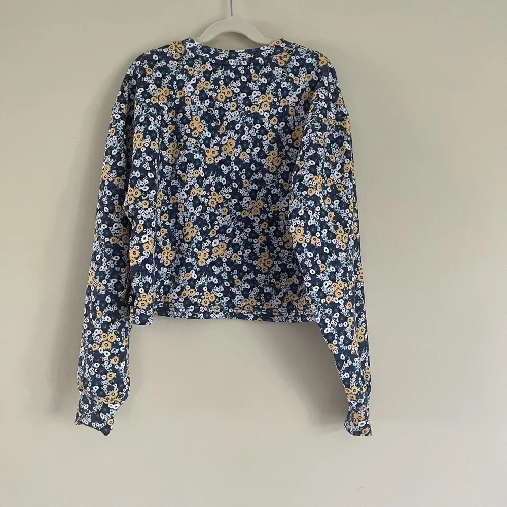 NWT Vans floral top - Image 2