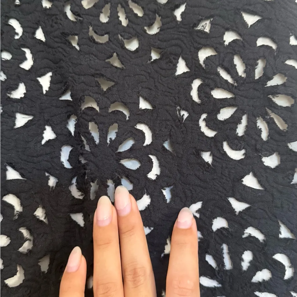 Alice + Olivia Viviana Black Floral Cutout A-Line Skirt - Image 12