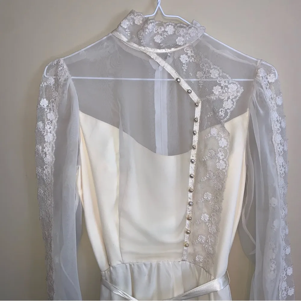 Vintage Wedding Dress 60s 70s Small Petite White Size undefined - Image 3