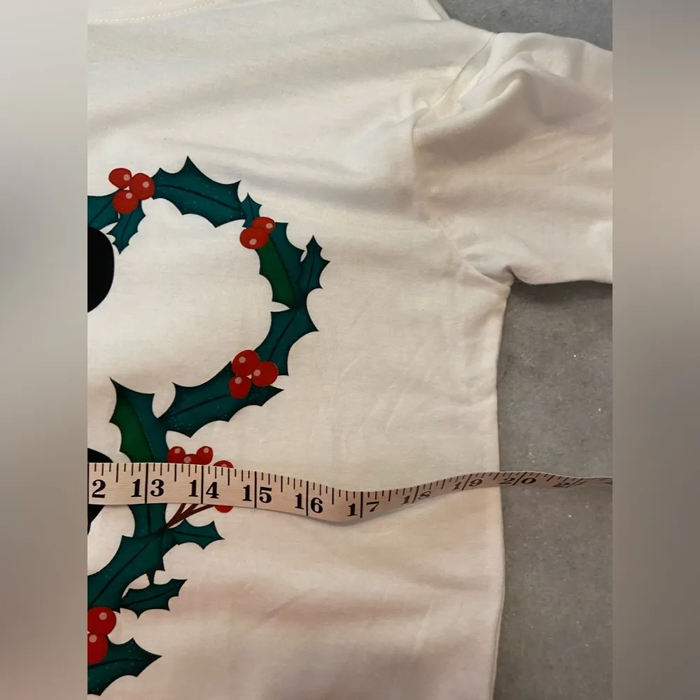 NWOT Disney Size S Mickey Mouse Christmas Holly Holiday Wreath Graphic Tee Shirt - Image 10