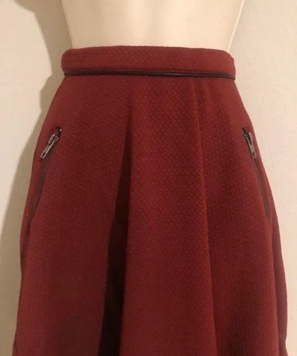 Like new Takara skater skirt. Sz 5 (juniors) or 2 Women’s  - Image 4