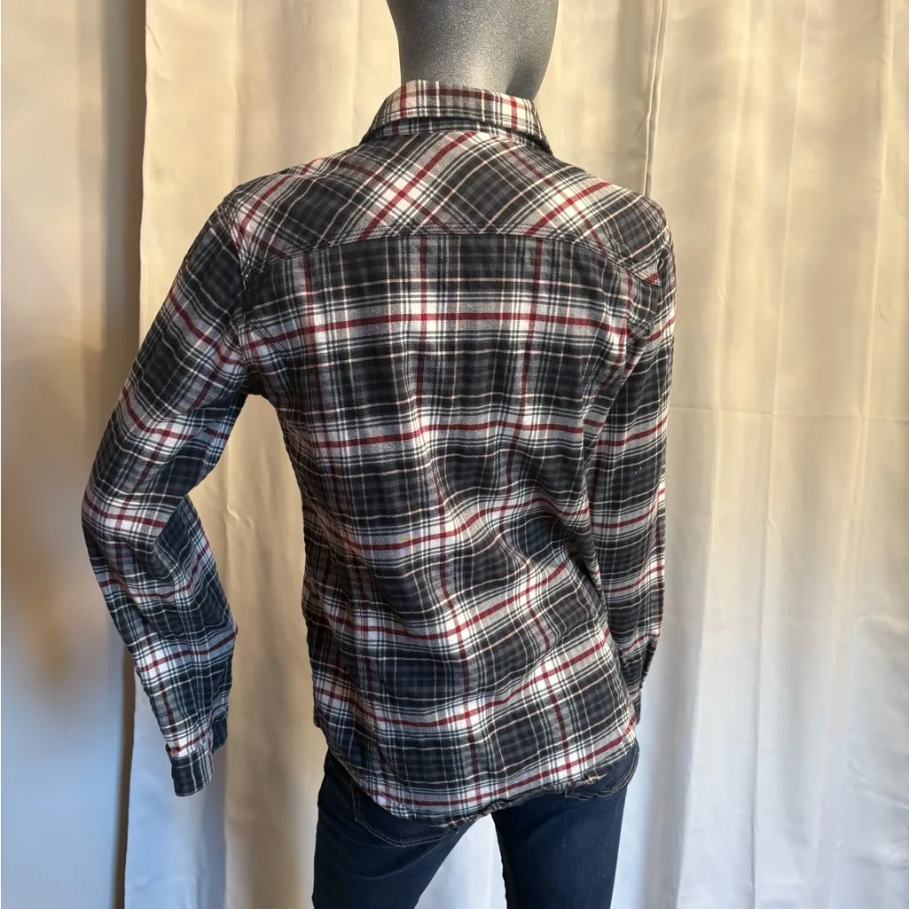 Carhartt Women’s Plaid Flannel Button Up Shirt Long Sleeve Green Rustic Outdoors - Image 3