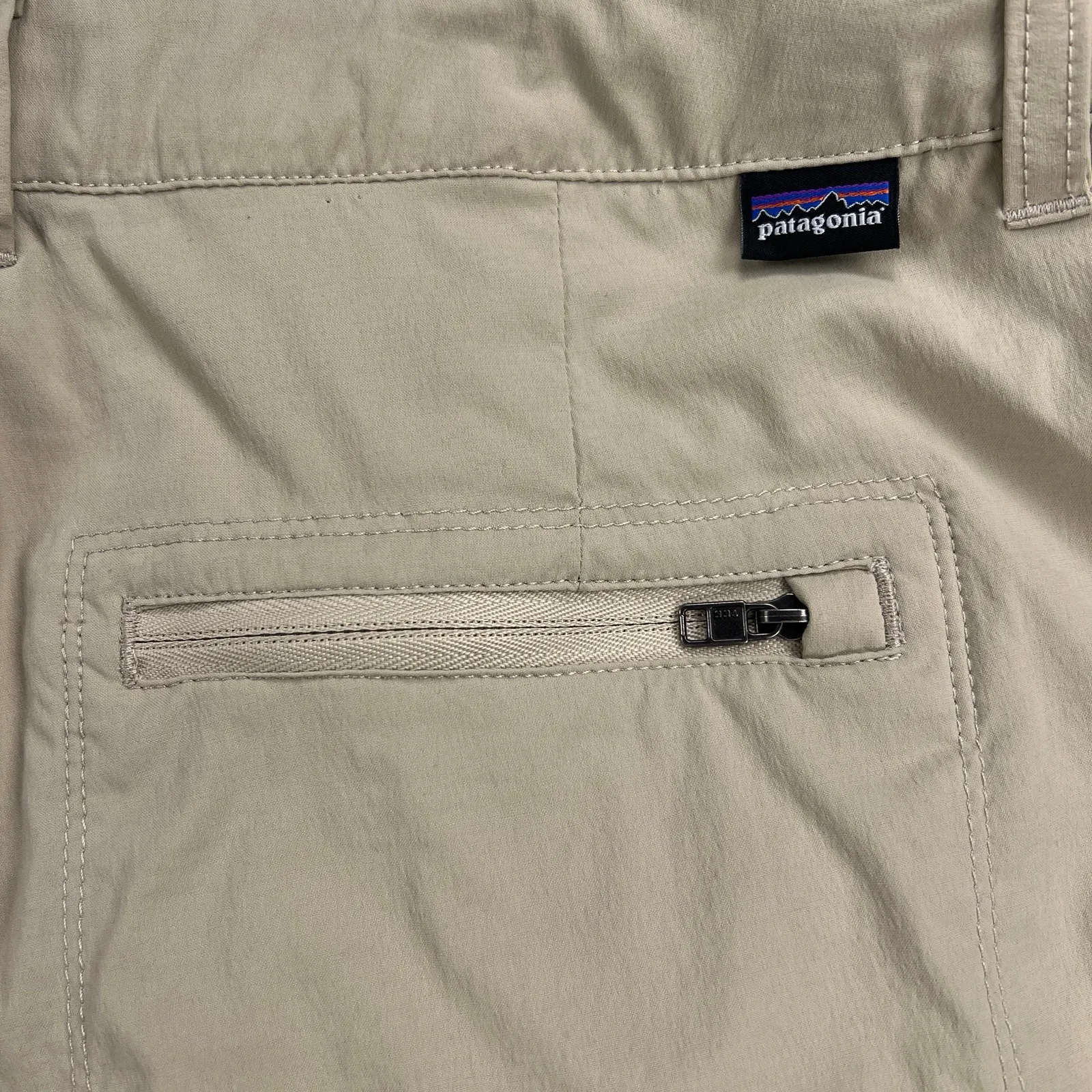 Patagonia Women’s Quandary Pants Shale Tan Lightweight Hiking Gorpcore Size 4 - Image 9