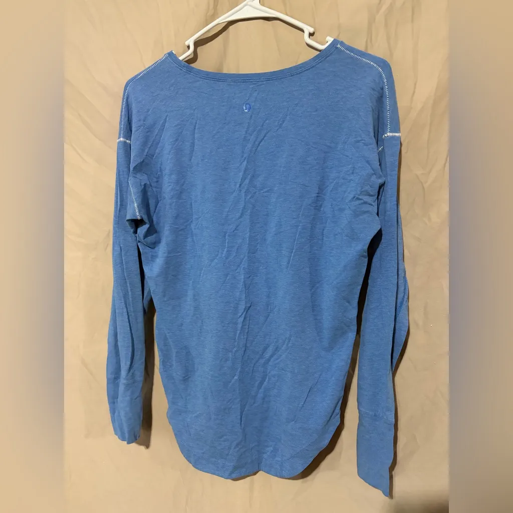 Lululemon long sleeve - Image 2