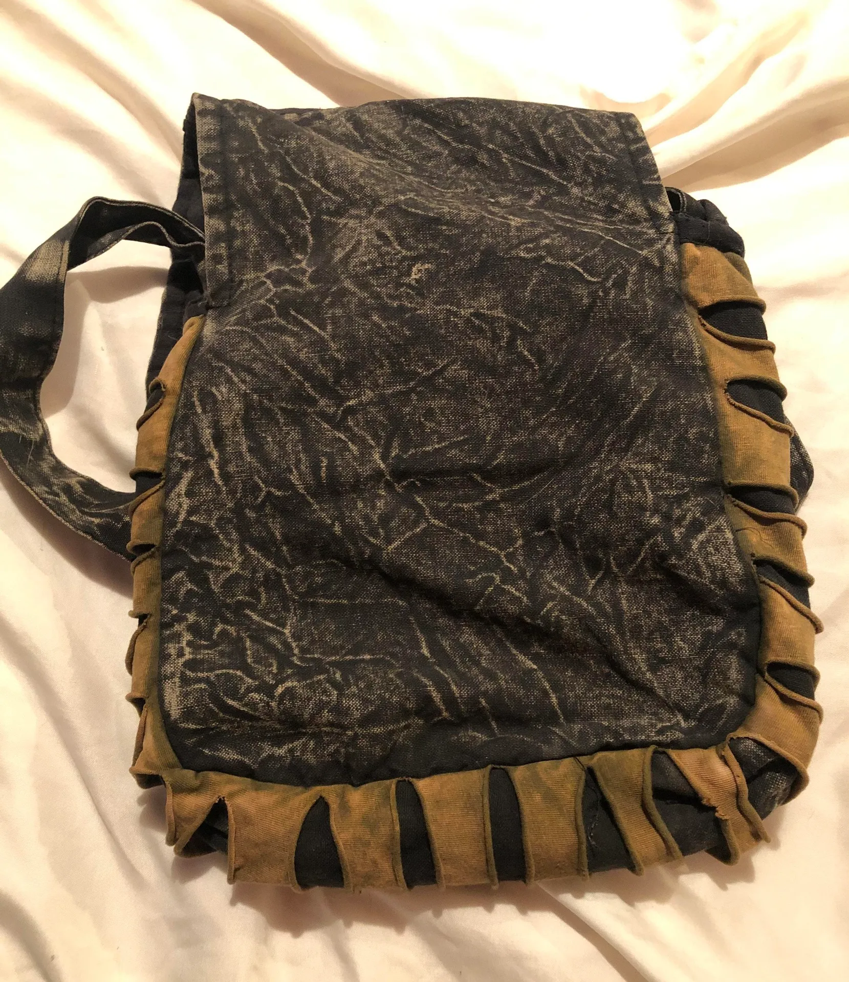 Rising International Hippie Bag - Image 3