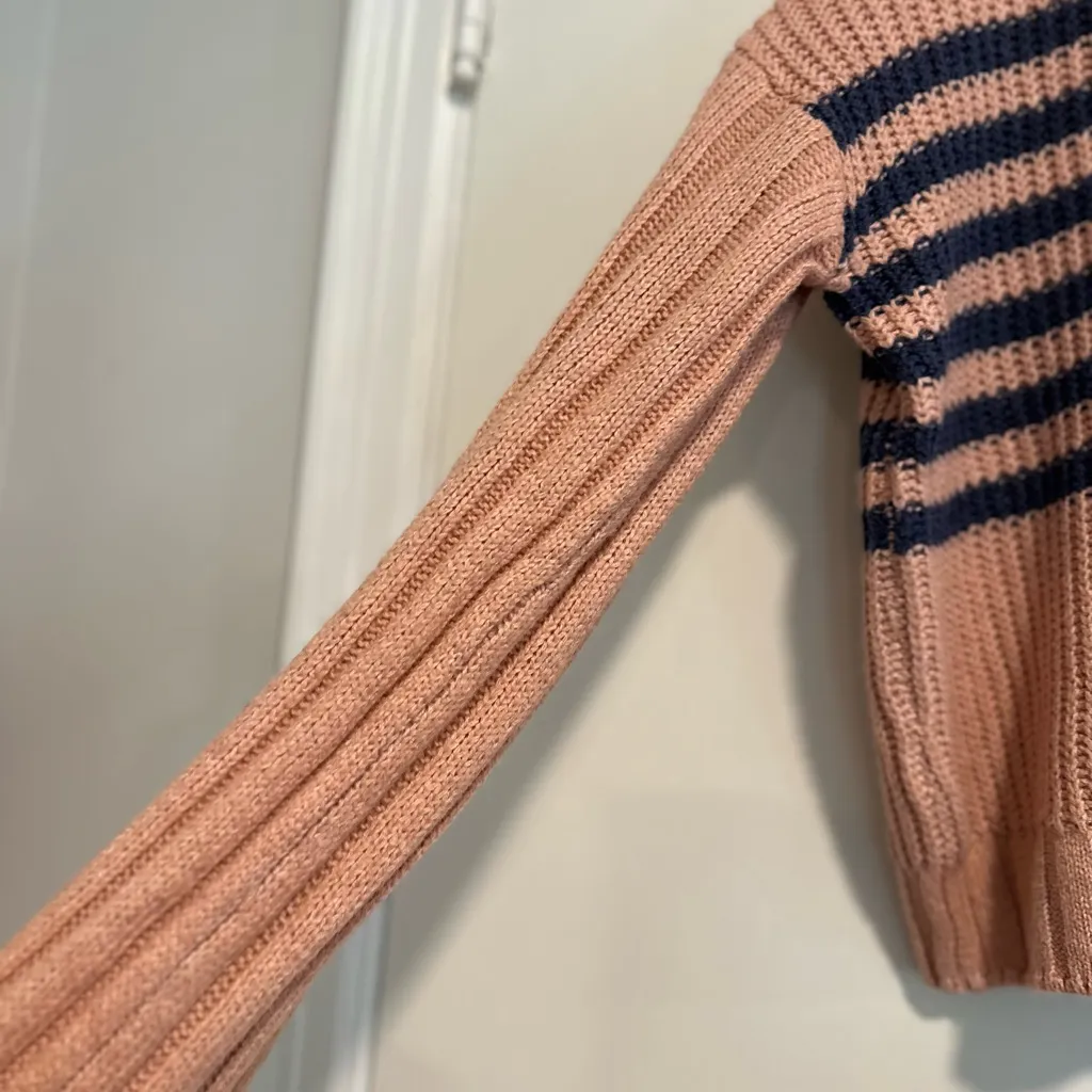NWT SO Sz:L Pink Navy Stripes Turtleneck Oversized Cropped Pullover Sweater. - Image 8