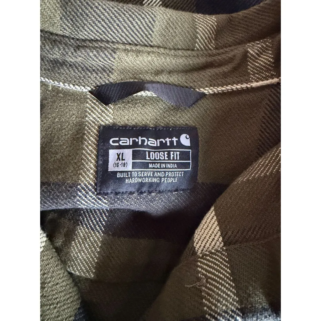 Carhartt Green and Black Flannel Plaid Top - Image 5