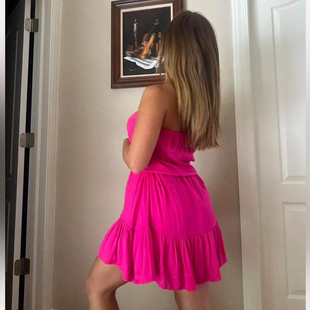 Impeccable Pig hot pink flowy strapless sundress dress - Image 2