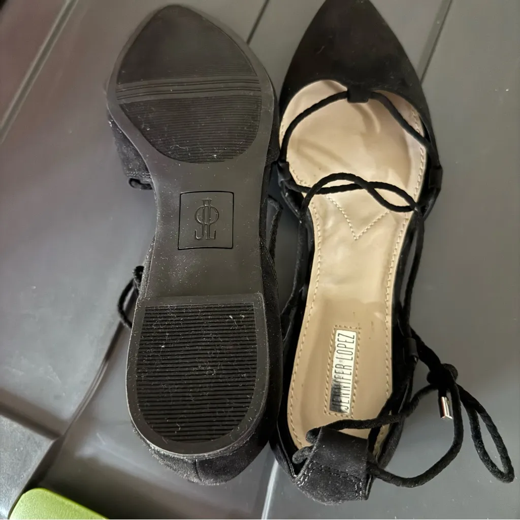 New in Box Jennifer Lopez Tessa Black Size 8.5 Strappy Flats D3 - Image 3