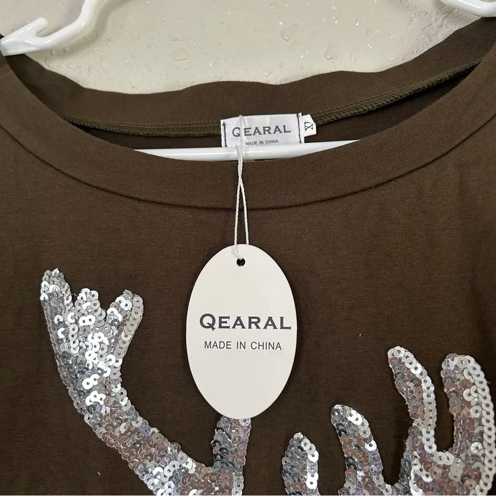 🦋 NWT Qearal Brown Deer Sequin Long Sleeve Shirt Casual XL Reindeer Christmas Silver - Image 4