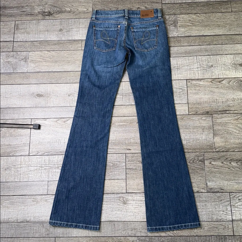 DL1961 Andi Boot 4way Stretch 360 Comfort Dark Blue Flare Jeans - Image 3