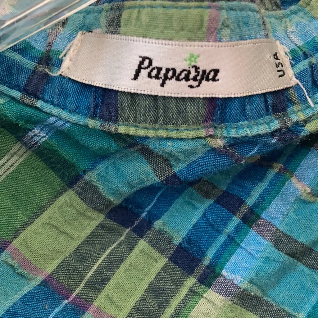 Papaya FINAL MARKDOWN Ladies  blouse small - Image 3