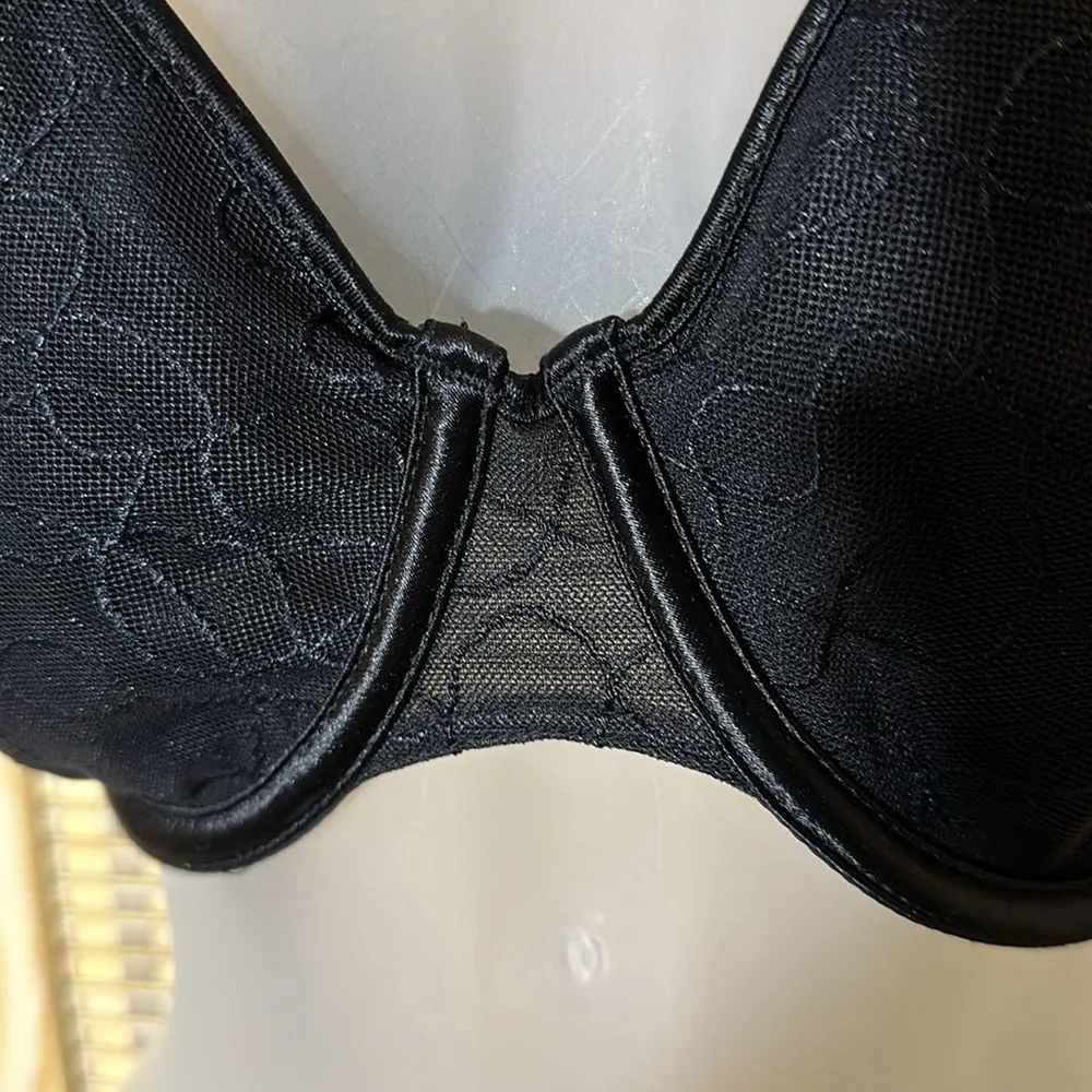 Black Satin and Mesh Jacquard Print Underwire Bra Brand Unknown See Measurements Size undefined - Image 4