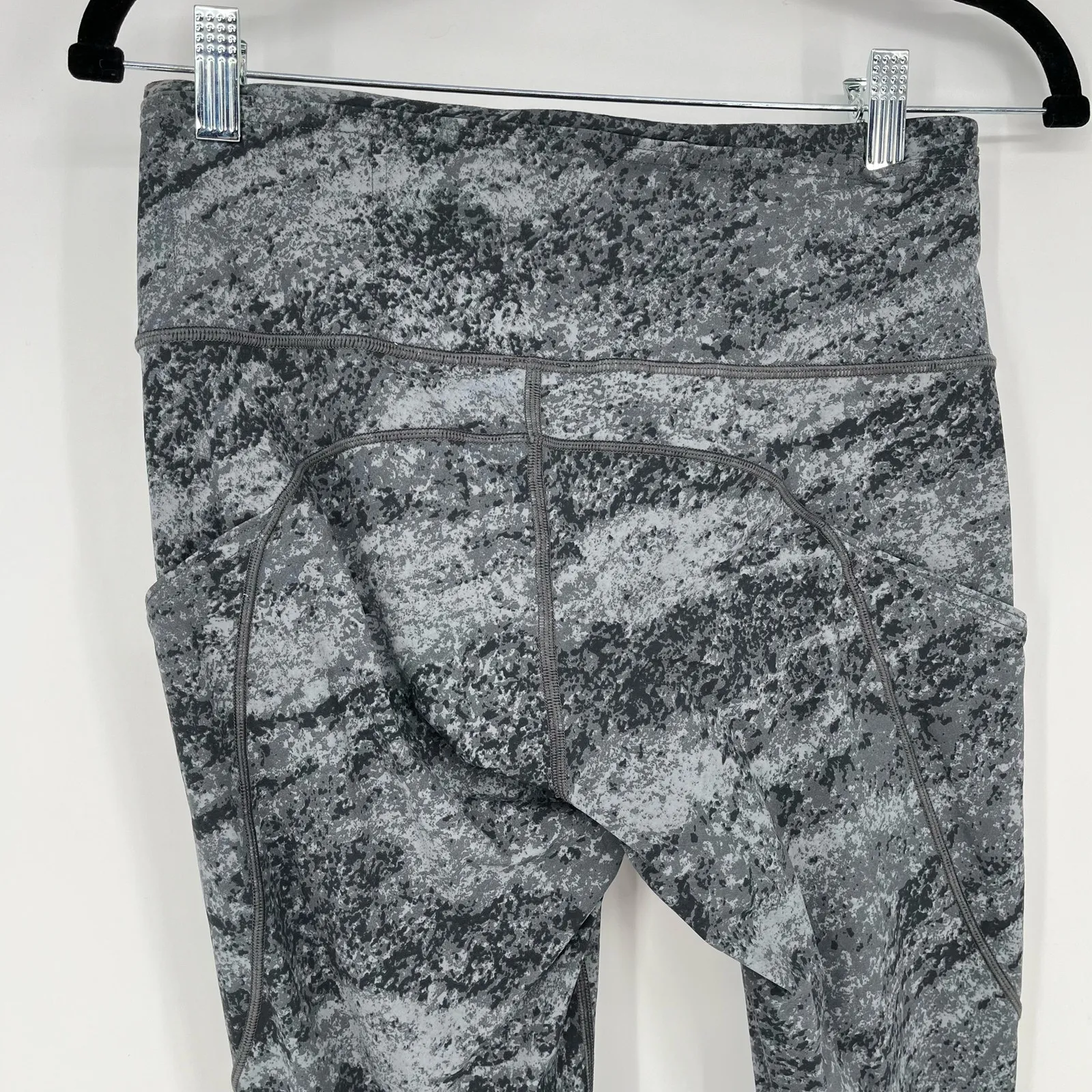 Lululemon Fast & Free Tight 7/8 II Nulux 25" Area Ice Grey Size 8 - Image 7