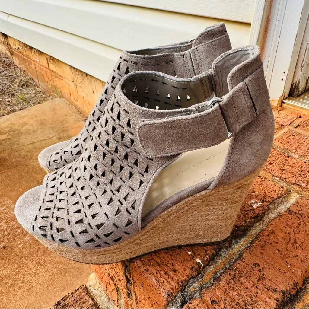 Marc Fisher suede platform wedge sandals Size 8M - Image 2