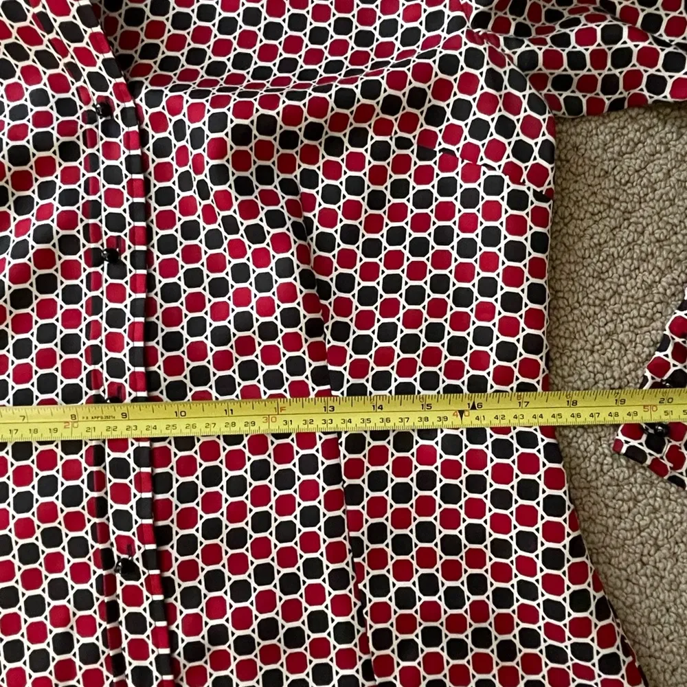 Ann Taylor Classic Fitted Blouse With Bead Buttons - Image 9