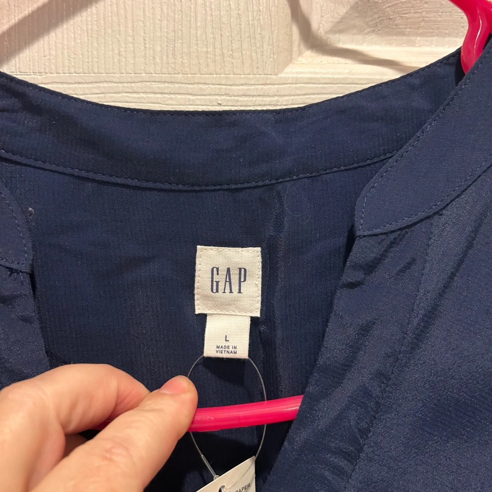 NWT GAP Navy Blue V Neck Cuffed Sleeve Hi Low Hem Blouse Top Shirt Womens Size L - Image 6