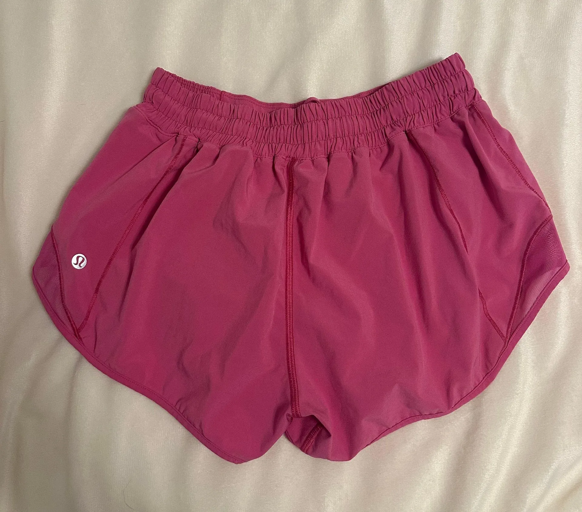 Hotty Hot Short 2.5” - Image 2