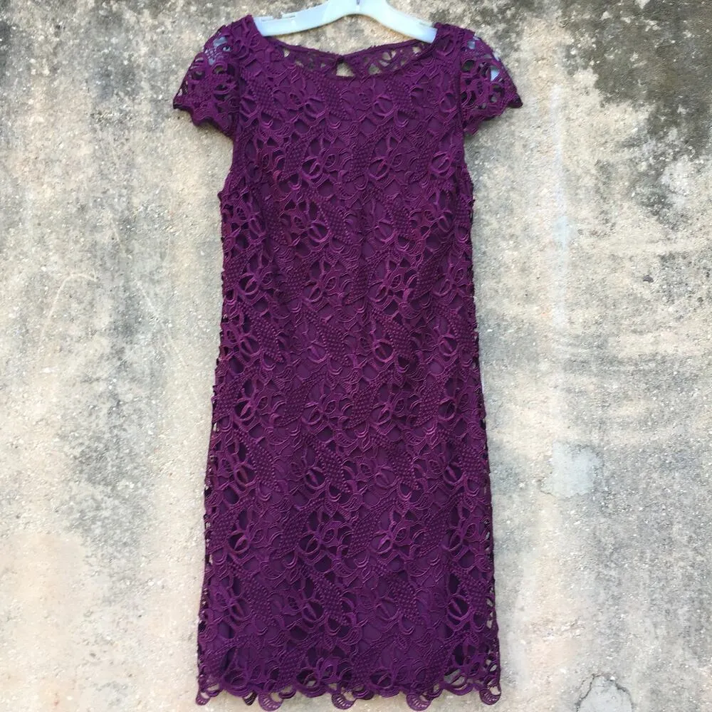 Alice + Olivia Clover Lace Open Back Dress 10 - Image 3