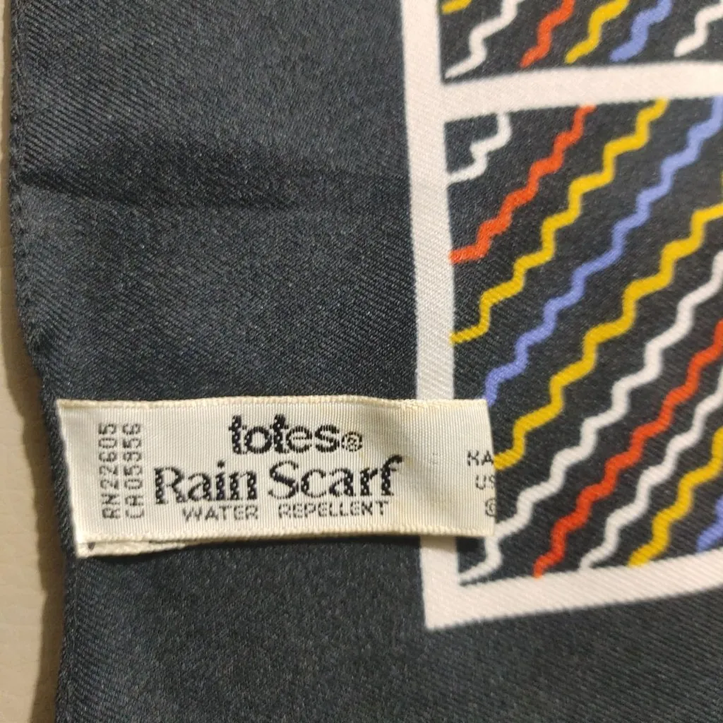 Totes Rain Scarf Water Repellent Italy Polyester Multicolor Geometric Design Black Size L - Image 5