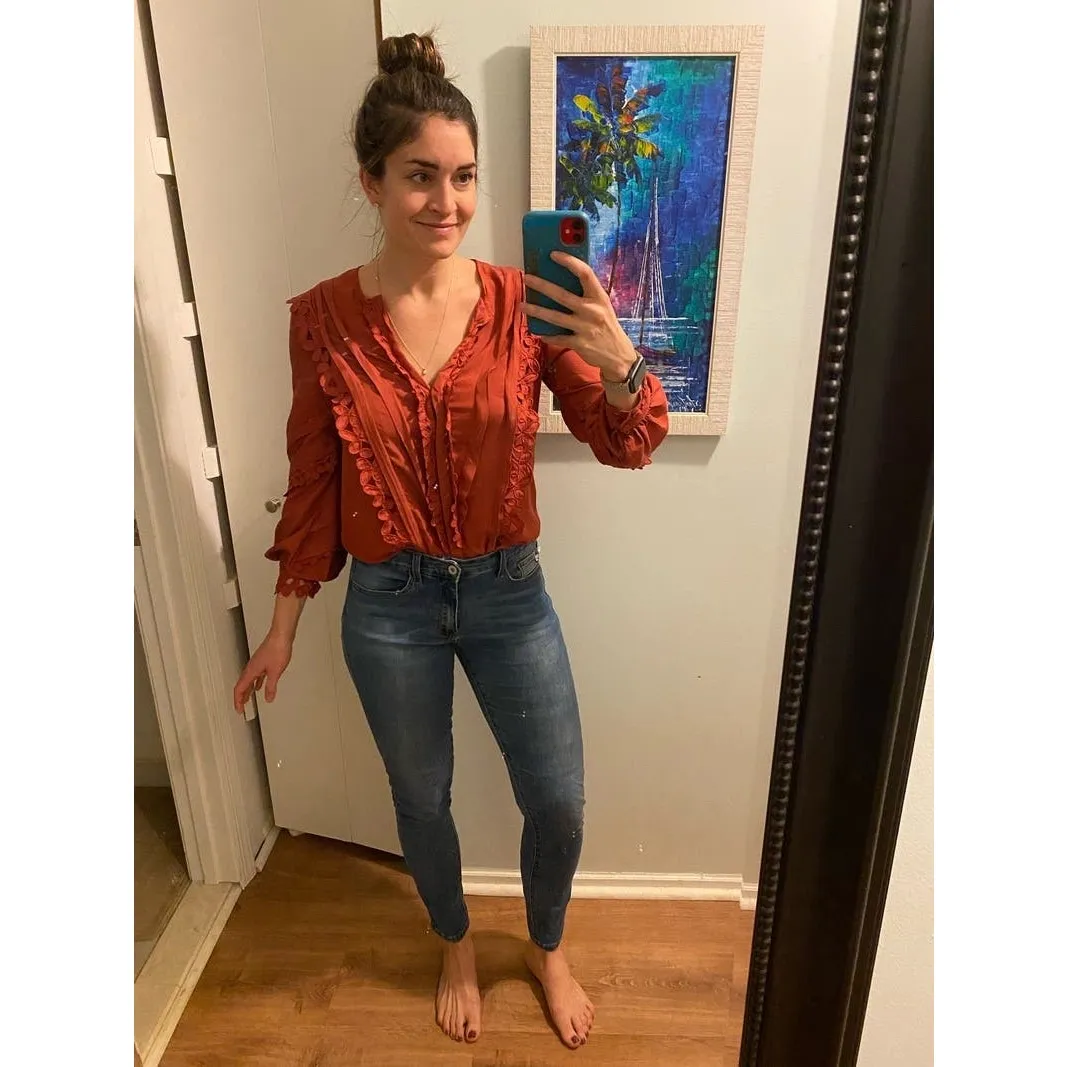 REBECCA TAYLOR Rustic Red Embroidered Silk Blend V-Neck Button Top size 2 - Image 8