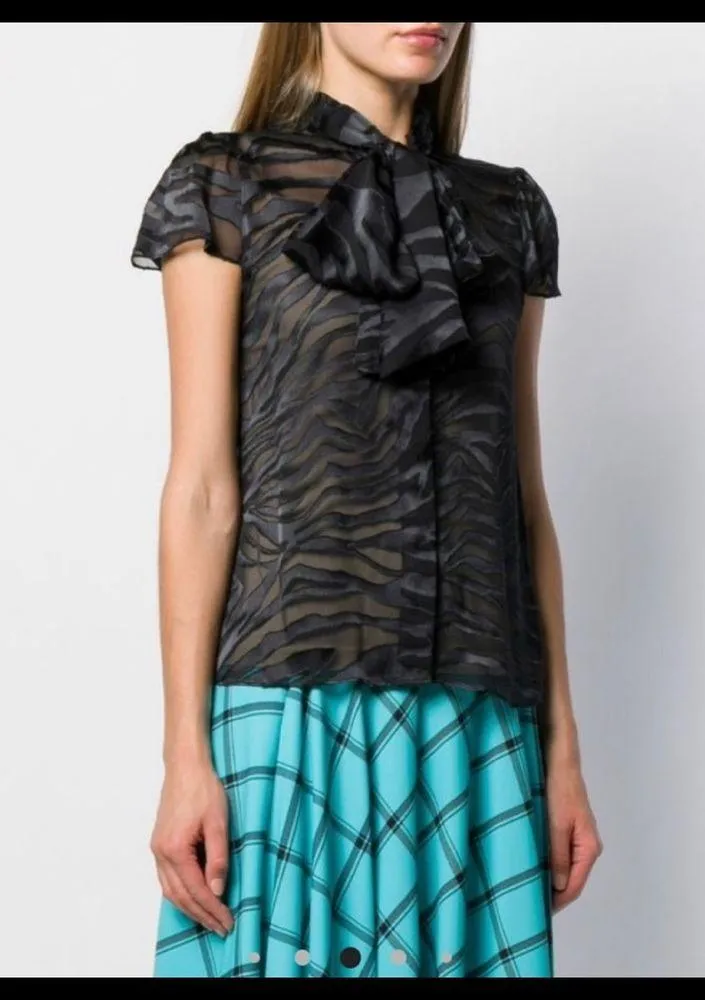 NWT- Alice+Oliviq Jeannie bow collar tiger stripe blouse size XS - Image 4