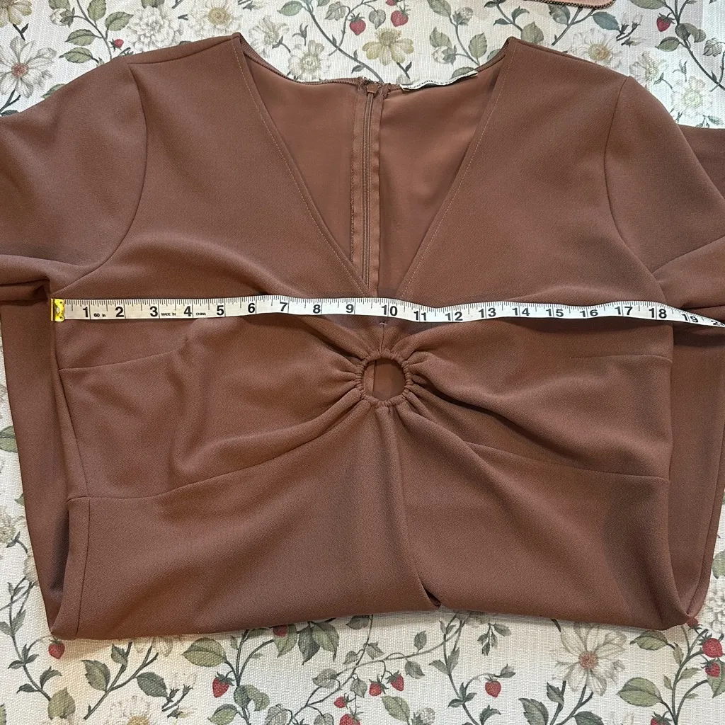 Abercrombie & Fitch Mauve Long Sleeve Dress with Ring Detail - Image 9