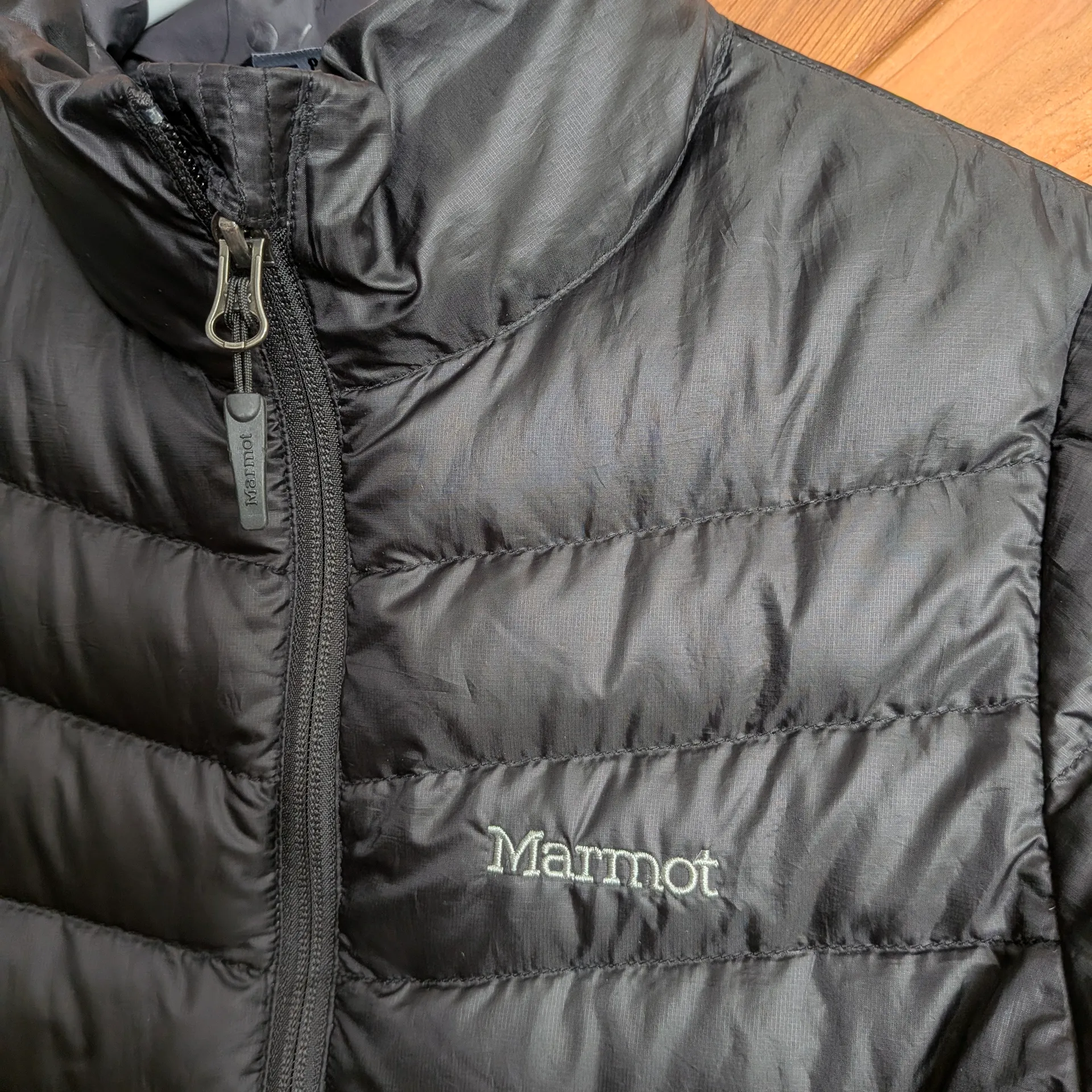 Marmot Women's 809 Fill Puffer Jacket Size XS - Image 3