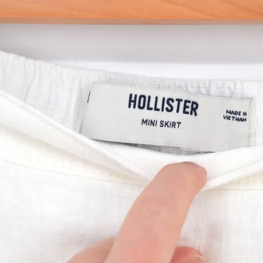 Hollister Linen Blend Mini Skirt Skort Lightweight Slit in White Women's M - Image 7