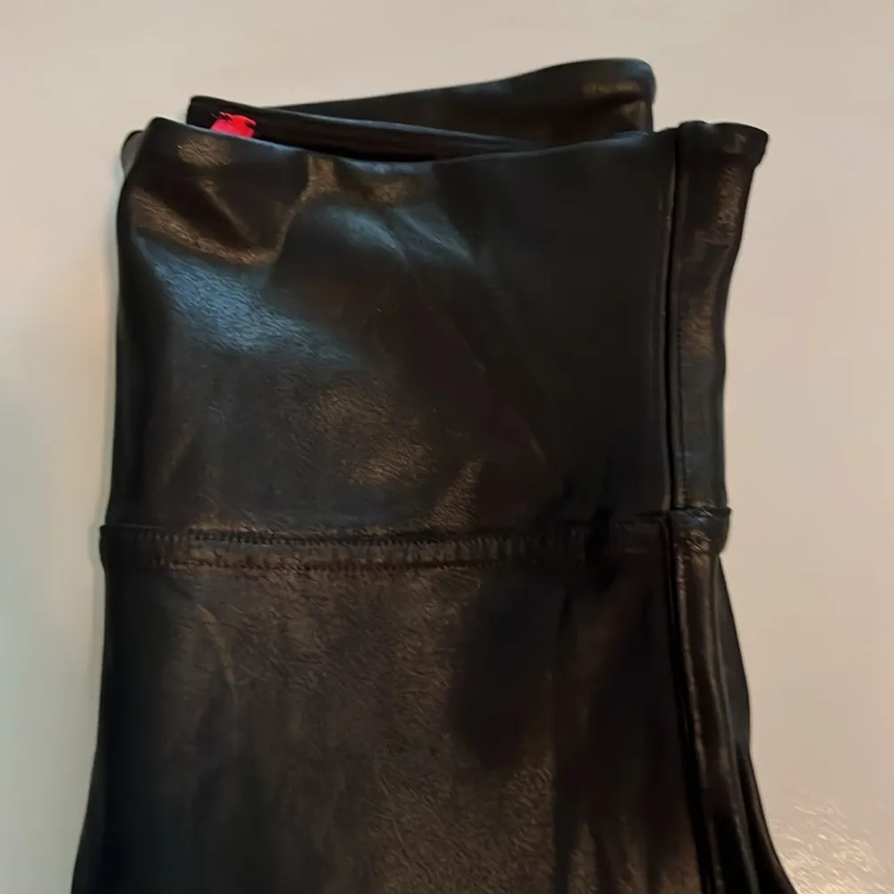 Spanx Faux Leather Moto Style Pull On Size S/P - Image 16