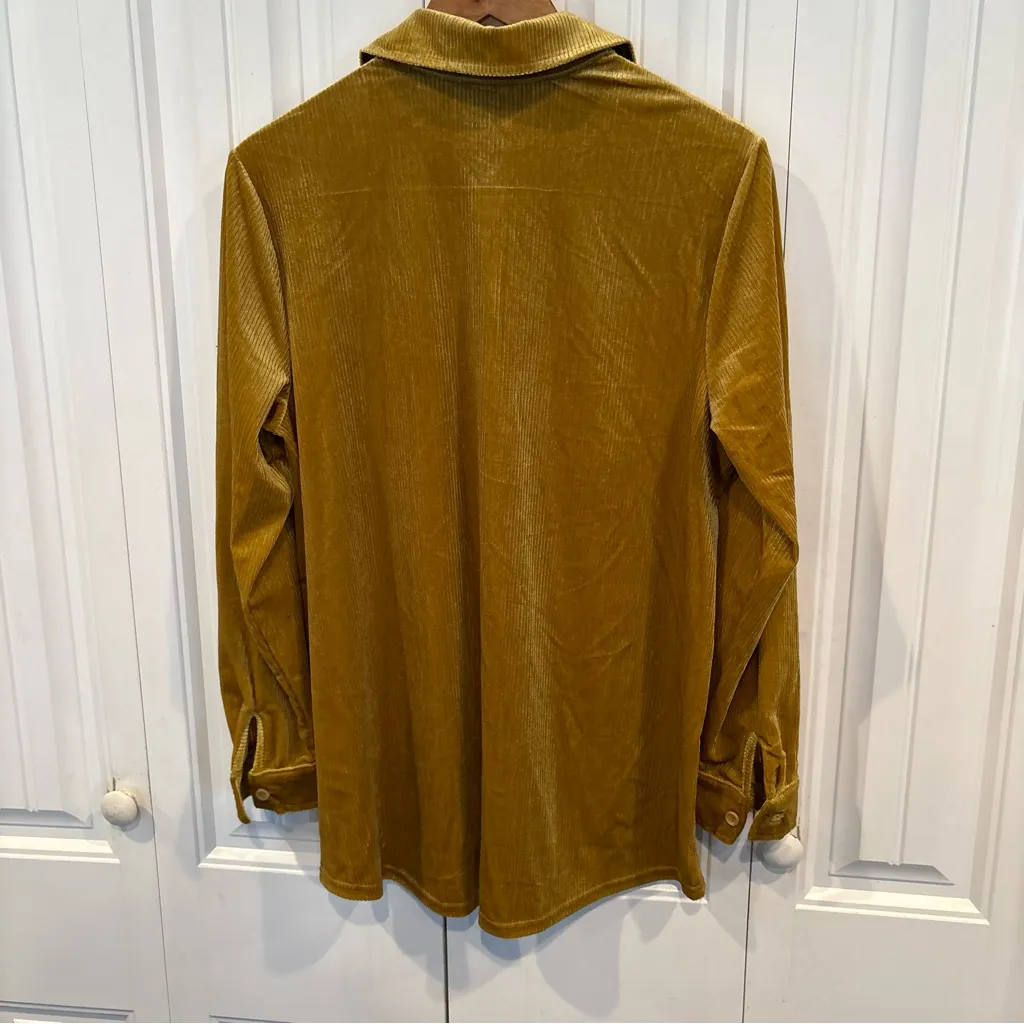 Soft Surroundings  Gold Button Down Tunic Top‎ Size Medium - Image 2