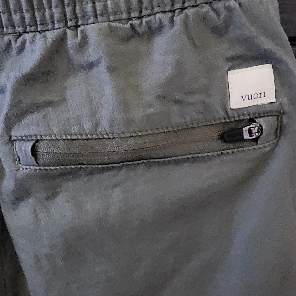 Vuori Women's Ripstop DuraTerra Pants Army Green Size Small - Image 10