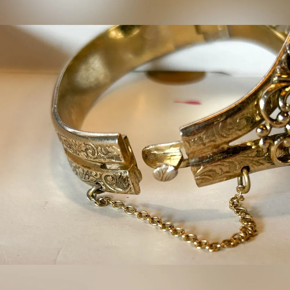 Vintage Whiting & Davis Black and Goldtonw Hinged Ornate Cuff Bracelet - Image 2