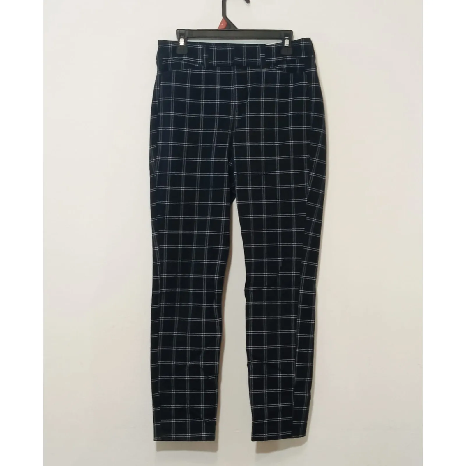 Old Navy Women's Pants Pixie High Rise Secret Slim Pockets Black Plaid Size 0 - Image 2