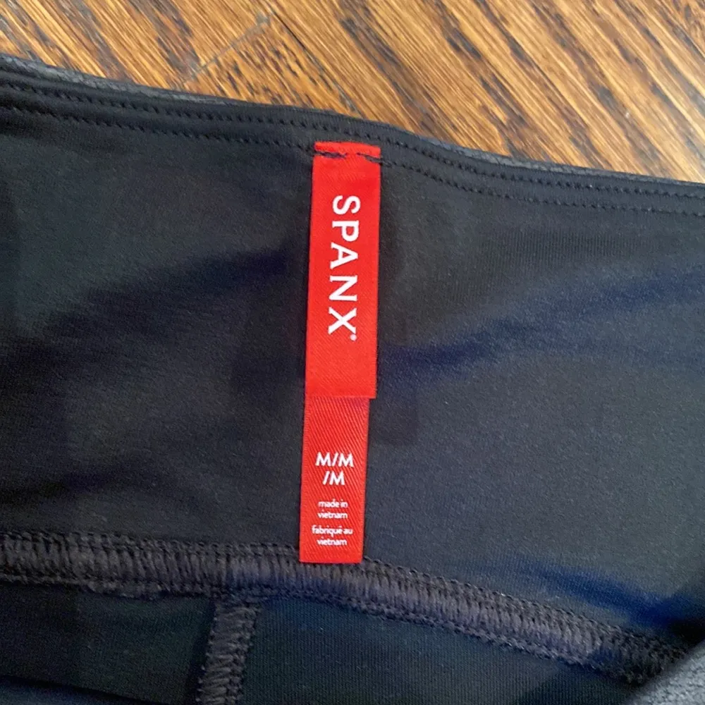 Spanx Faux Leather Leggings - Image 10