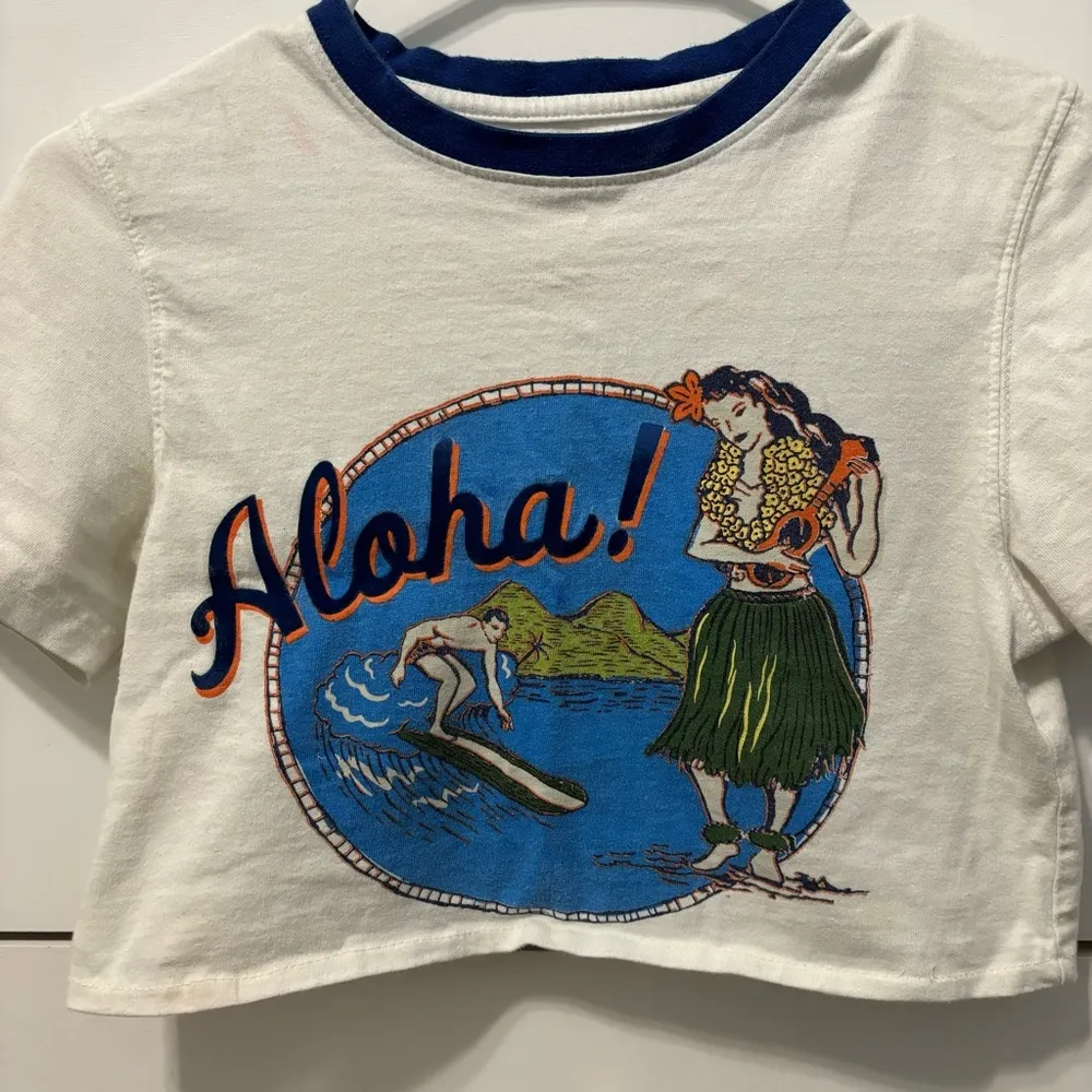 Y2K Aloha Cropped Baby Tee Size XS - Image 4