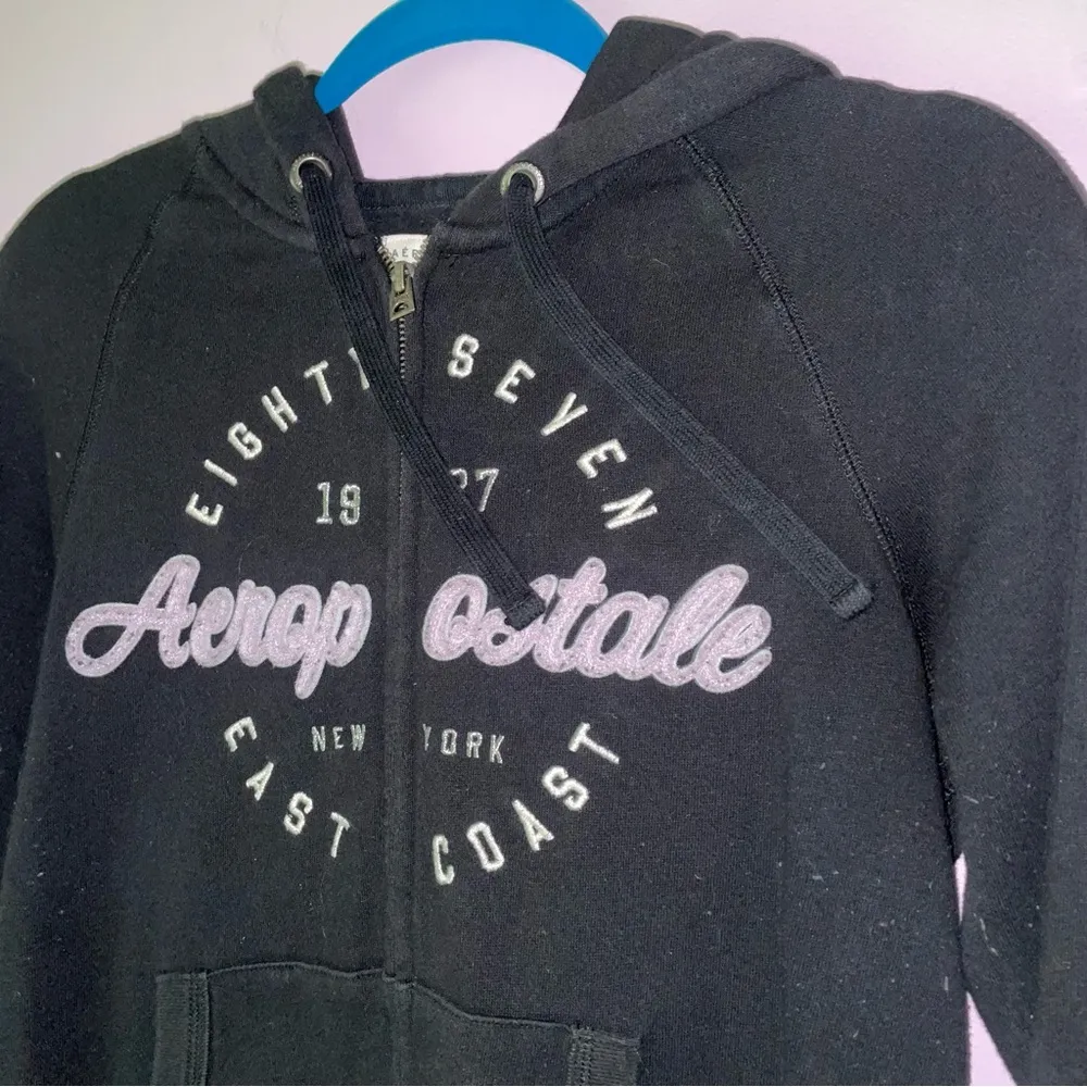 Aeropostale Size M Women's Black Hoodie Jacket Logo 90s Y2K Graphic - Image 2