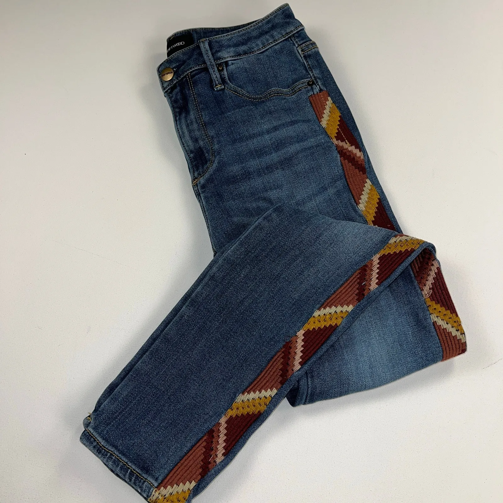 Driftwood Jackie High Rise Southwest Embroidered Ankle Jeans 28" Inseam Size 25 - Image 10