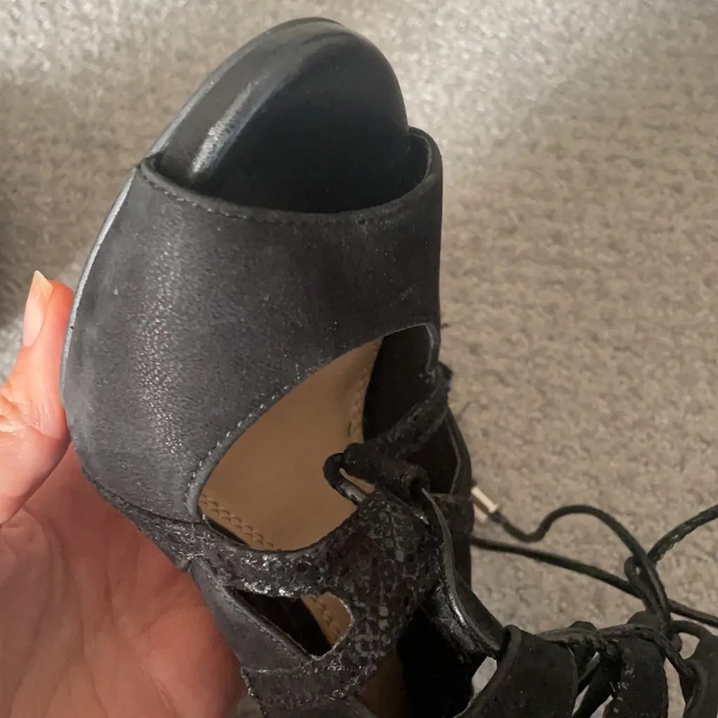 - Gianni Bini high heels chilies - Image 11