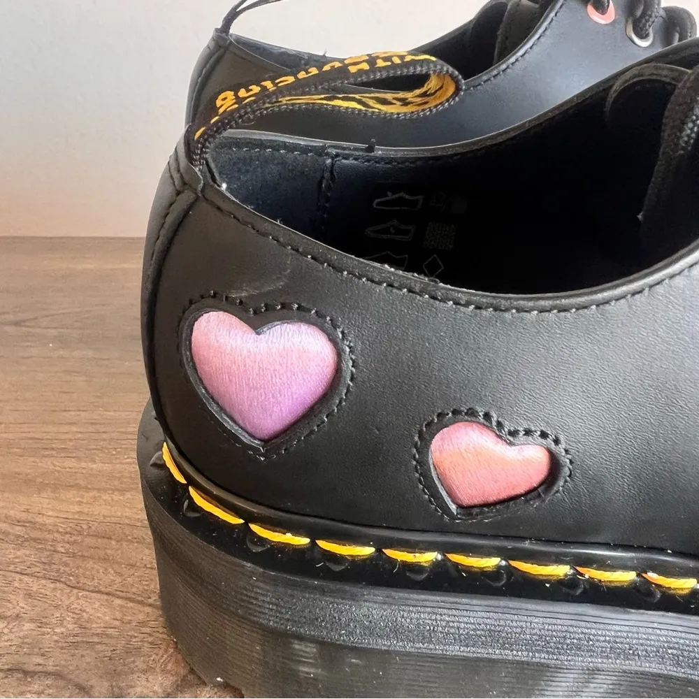 Dr. Martens 1461 Leather Quad Heart Platform Women's Shoe Size 6 #B1891 - Image 2