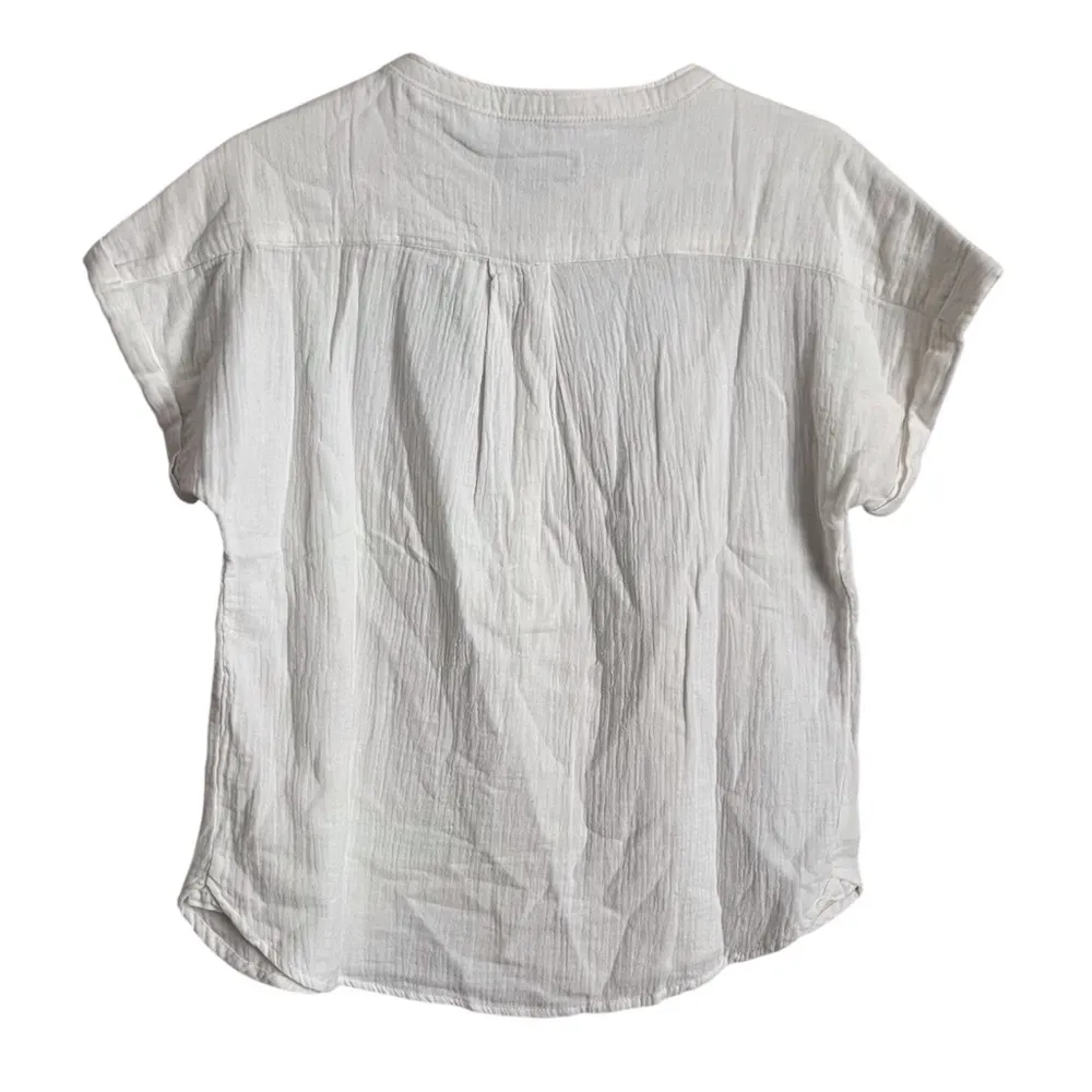 Quince Organic Cotton Gauze Roll Short Sleeve Shirt Neutral Coastal FLAWED Small - Image 2