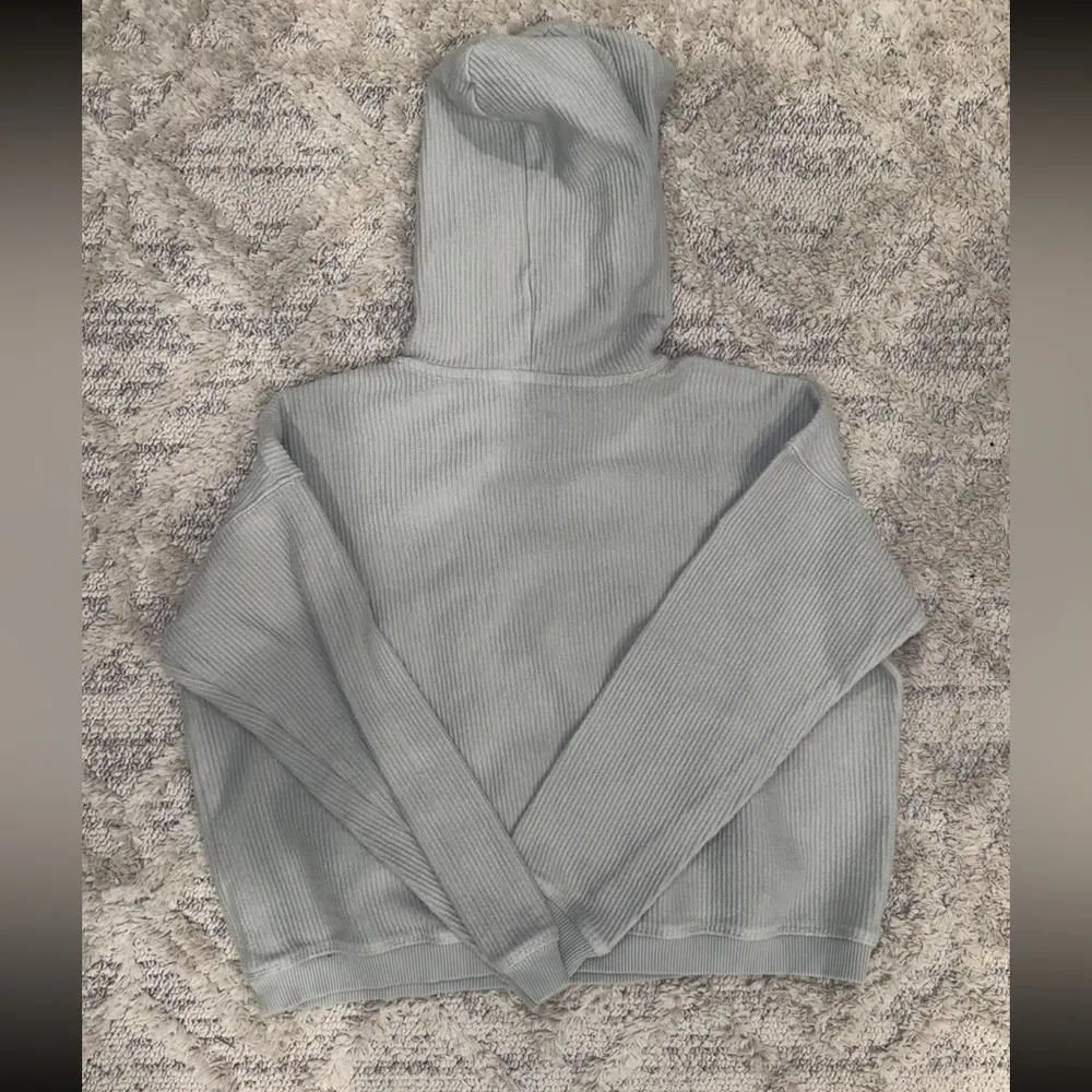 Aerie Cropped Hoodie - Image 3