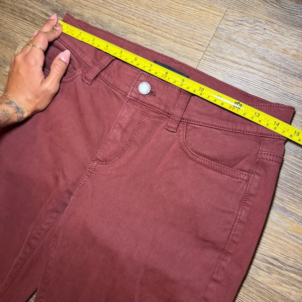 Ann Taylor Burgundy Skinny Jeans Women's Size
2 Modern Fit - Image 6