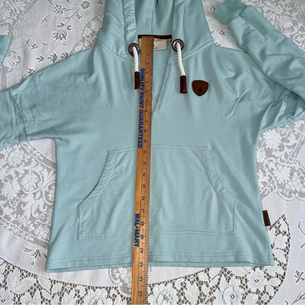 Wanakome light Blue / Mint  Crop Pullover Hoodie with Brown Accents size Small - Image 10