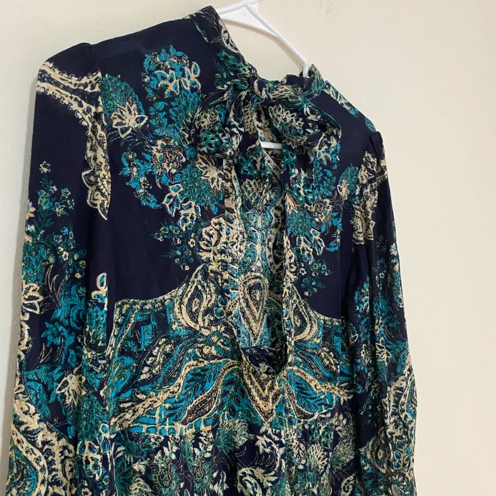Free People Blue Lady Luck Printed Tunic Bell Sleeve Top Size Small - Image 4