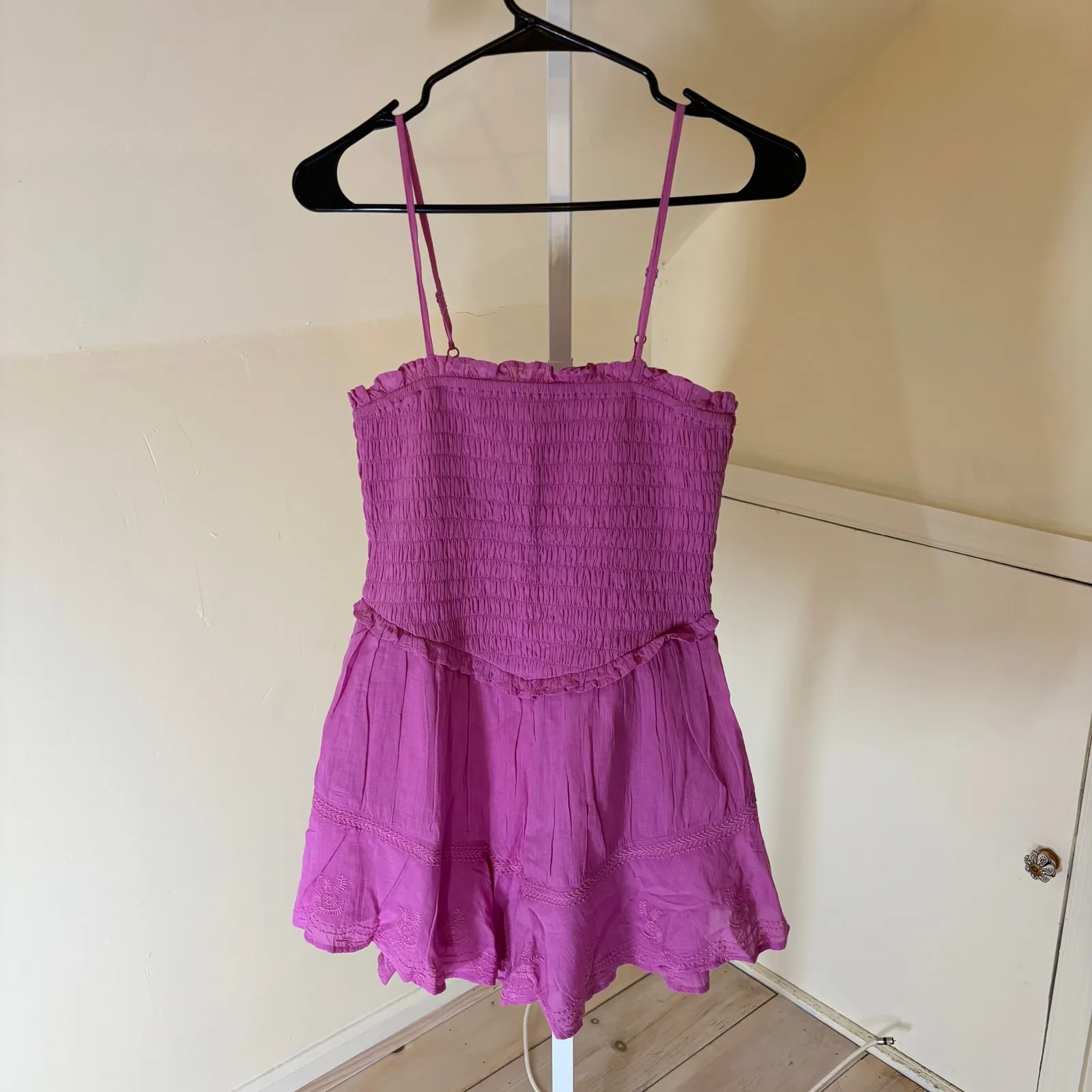 American Eagle NWT Women's Bella Ruffle Tiered Pink Romper Size S - Image 2