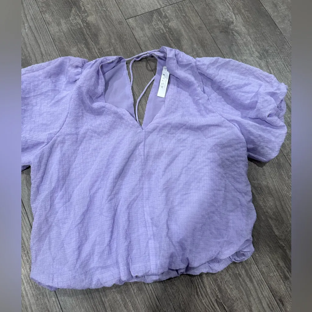 Astr Lavender Puff Sleeve Blouse - Image 3